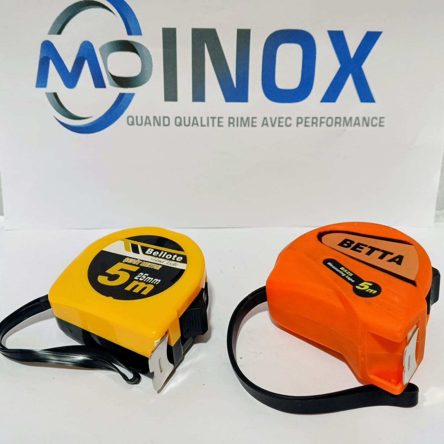 Mètre ruban de chantier