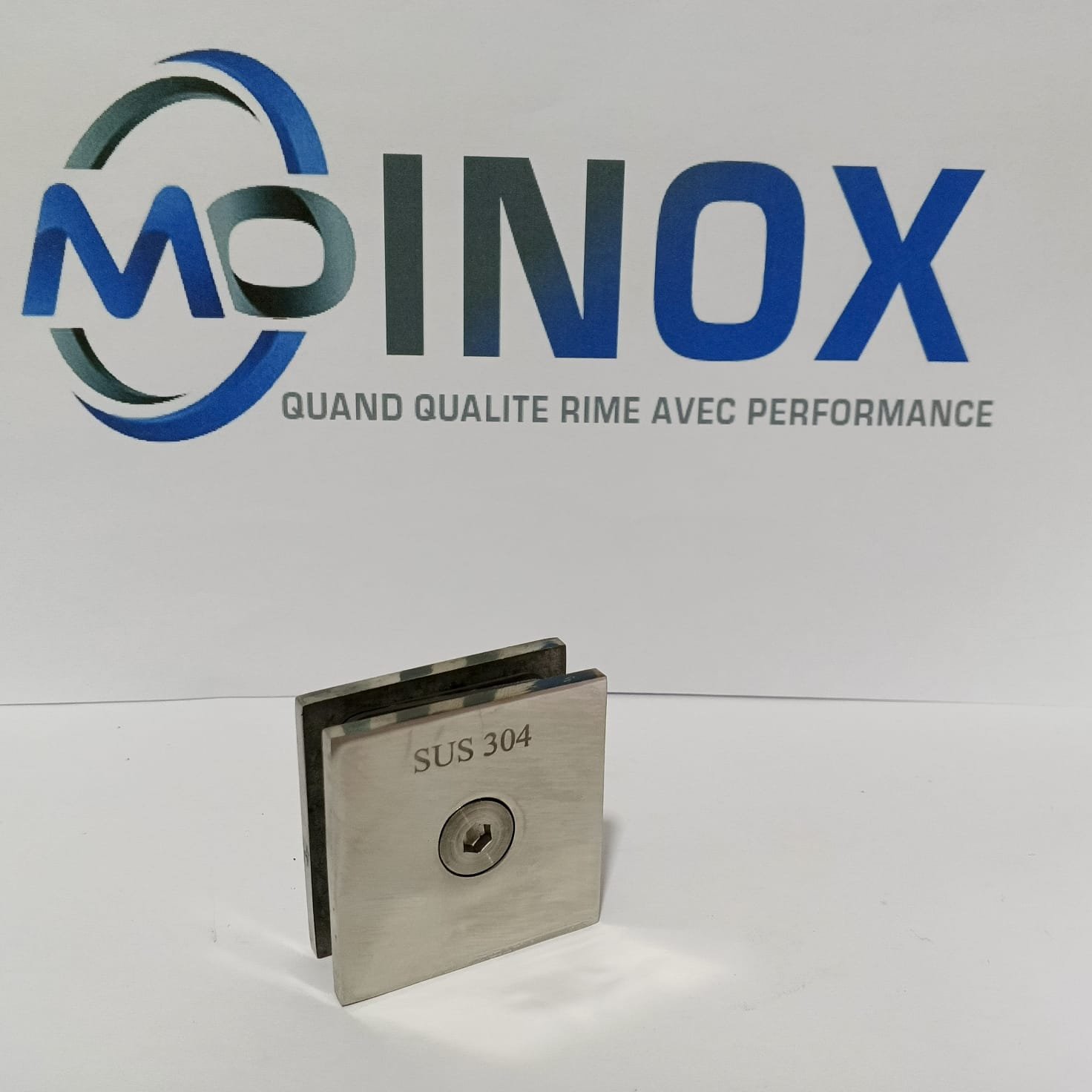 Verrou pour porte coulissante