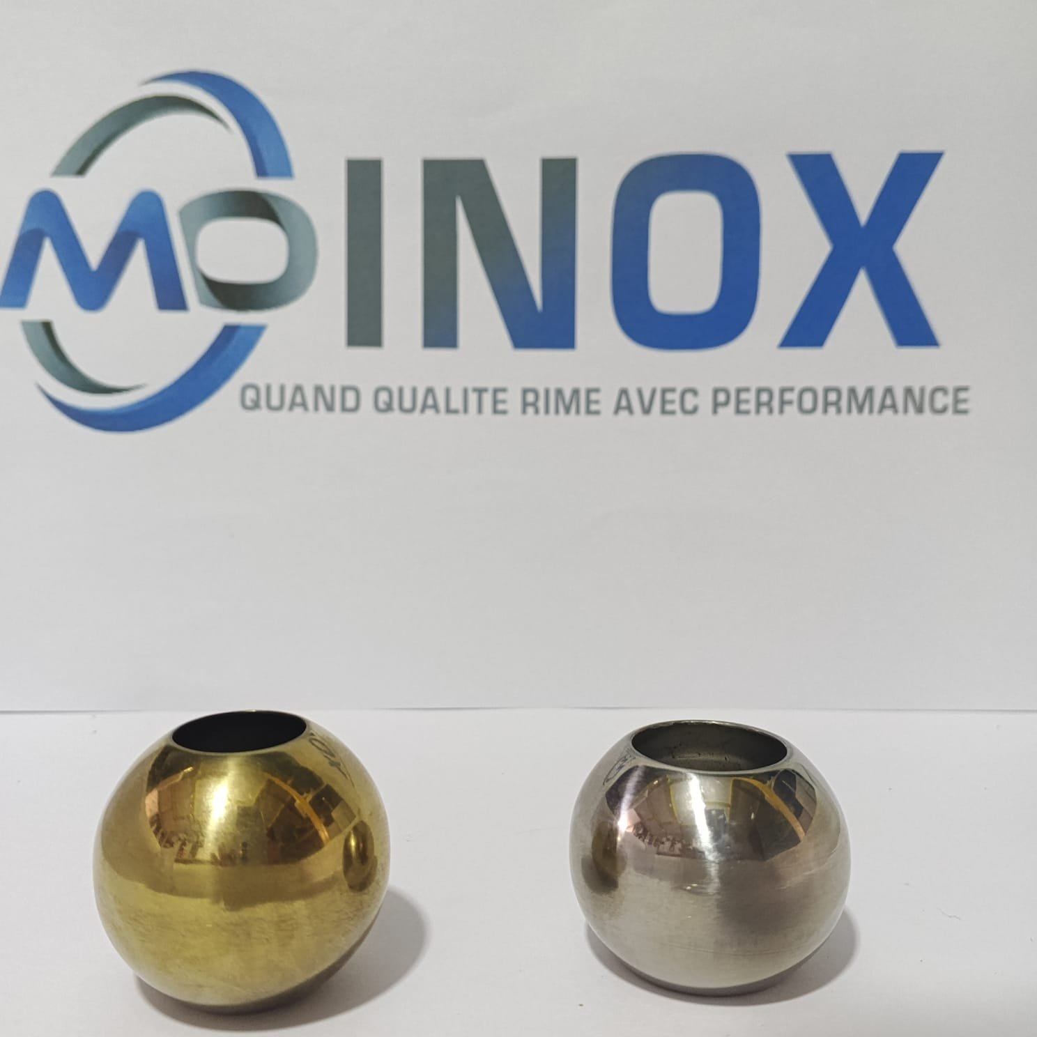 Embouts inox bombés