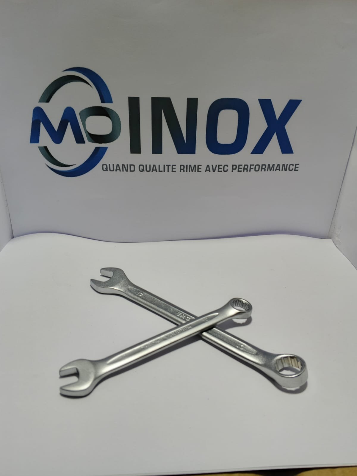 Clés plates croisées